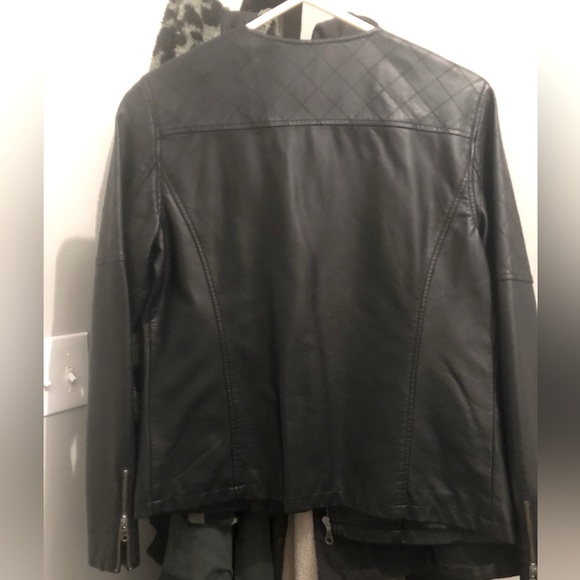 GAP vegan leather jacket - Picture 3 of 4
